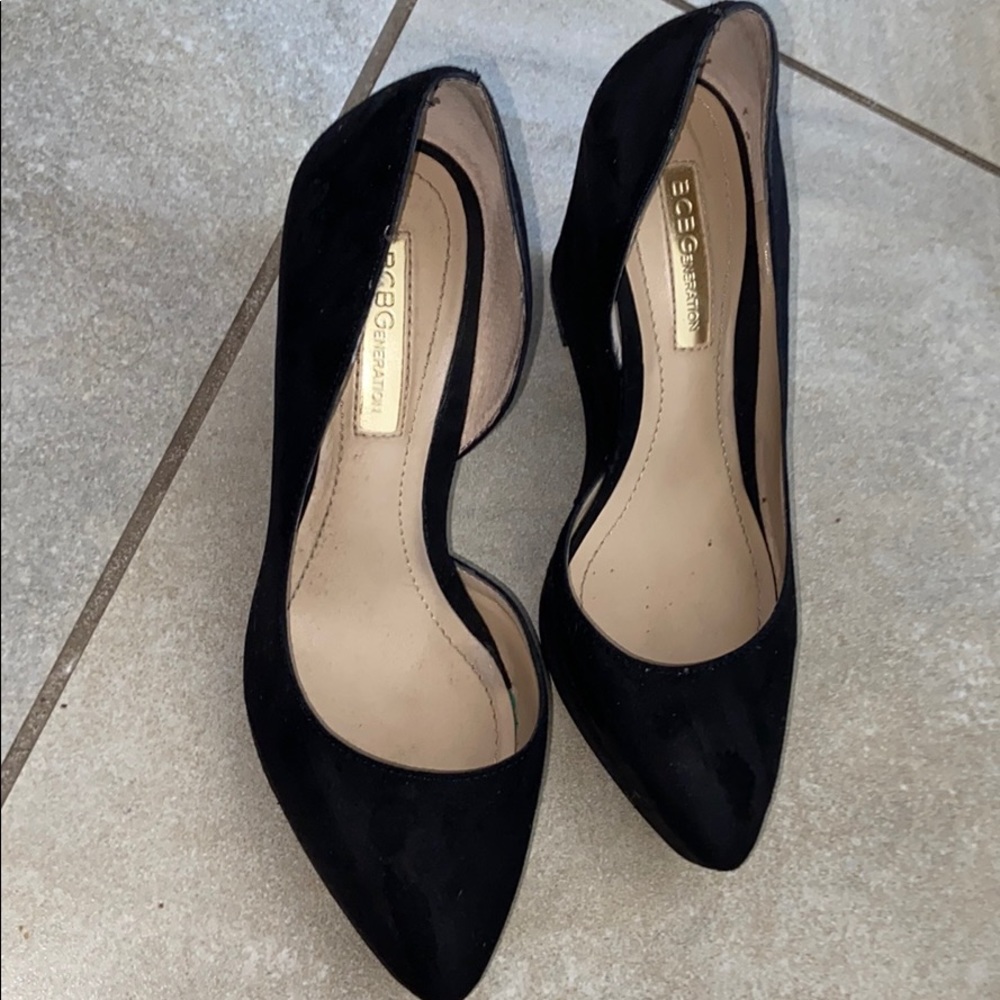 Women’s black wedge